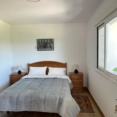 Сasa de vacaciones Casa La Oveja Negra, Con Piscina Padrenda