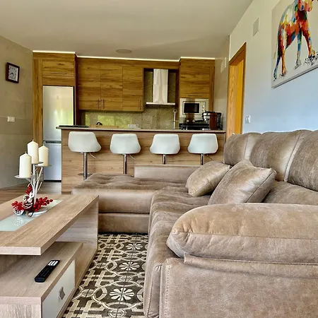 Casa La Oveja Negra, Con Piscina *