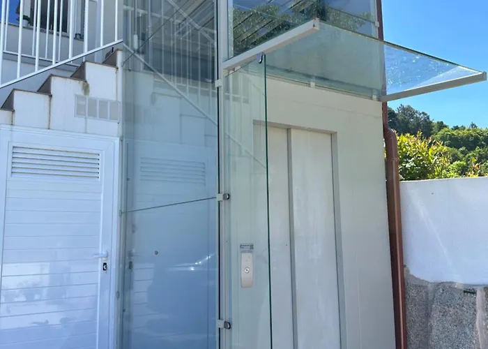 Casa La Oveja Negra, Con Piscina Ferienhaus Padrenda